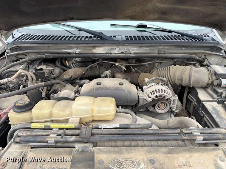 image for item FK3470 2000 Ford F350 Super Duty XL bucket truck
