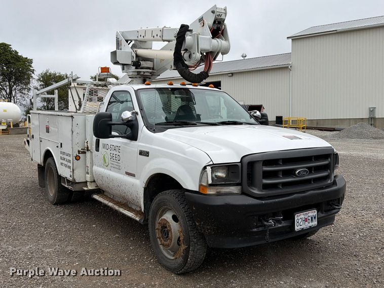 image for item FK3471 2004 Ford F550 Super Duty XL bucket truck