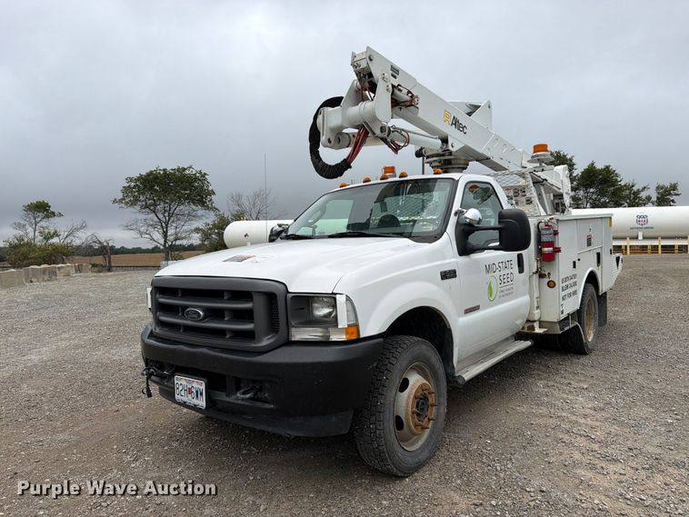 image for item FK3471 2004 Ford F550 Super Duty XL bucket truck