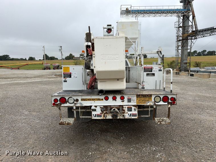 image for item FK3471 2004 Ford F550 Super Duty XL bucket truck