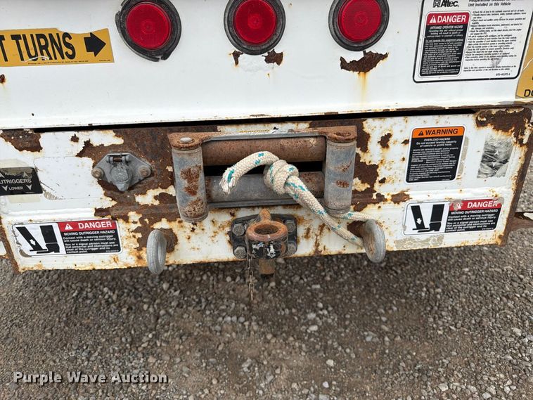 image for item FK3471 2004 Ford F550 Super Duty XL bucket truck