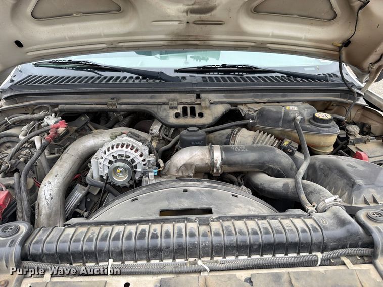 image for item FK3471 2004 Ford F550 Super Duty XL bucket truck