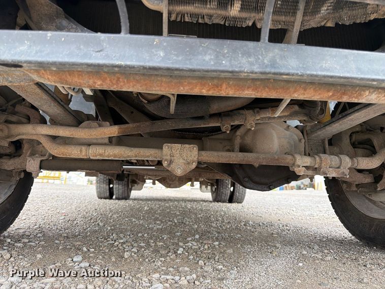 image for item FK3471 2004 Ford F550 Super Duty XL bucket truck