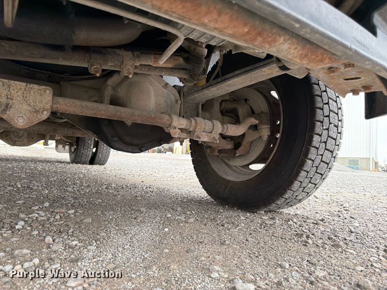 image for item FK3471 2004 Ford F550 Super Duty XL bucket truck