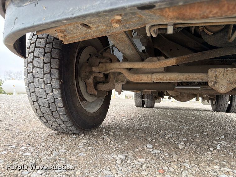 image for item FK3471 2004 Ford F550 Super Duty XL bucket truck