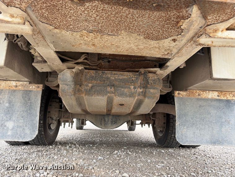 image for item FK3471 2004 Ford F550 Super Duty XL bucket truck