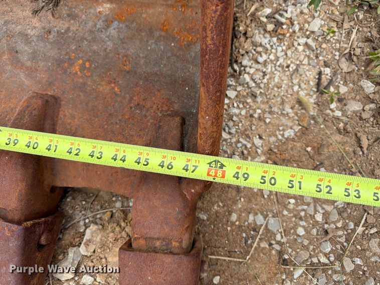 image for item FK3476 2000 John Deere 200LC excavator