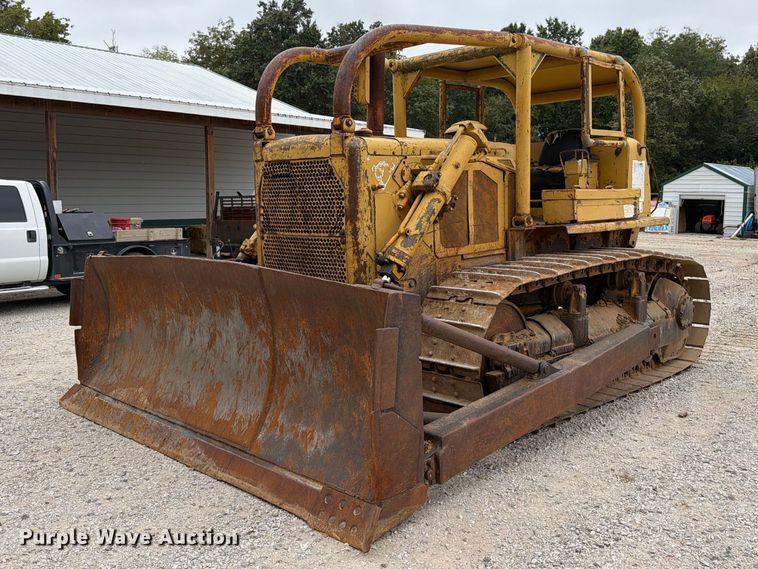 1971 Caterpillar D7 dozer