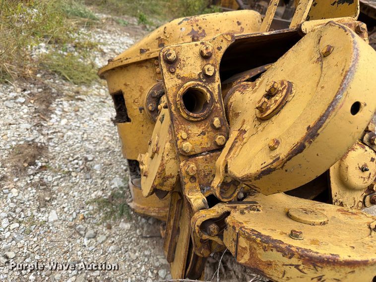 image for item FK3477 1971 Caterpillar D7 dozer