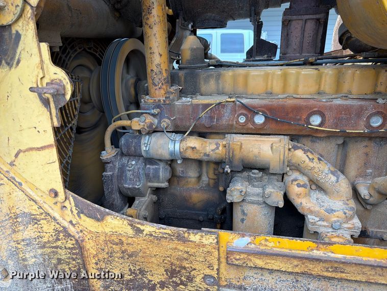 image for item FK3477 1971 Caterpillar D7 dozer