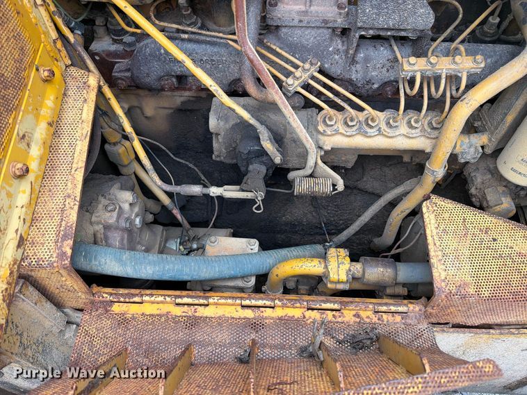 image for item FK3477 1971 Caterpillar D7 dozer