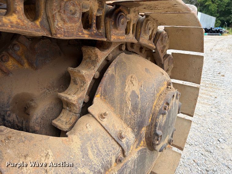 image for item FK3477 1971 Caterpillar D7 dozer