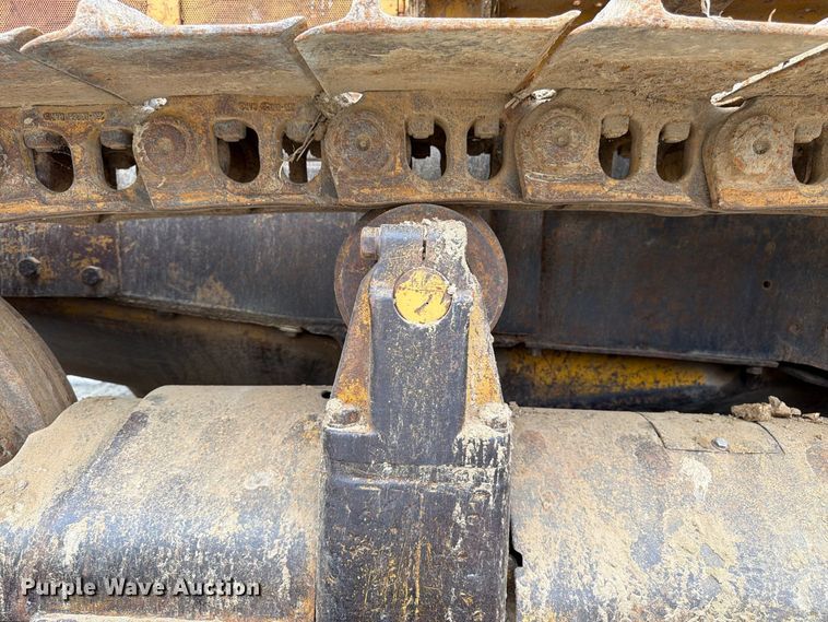 image for item FK3477 1971 Caterpillar D7 dozer