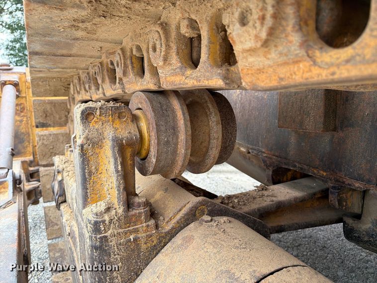 image for item FK3477 1971 Caterpillar D7 dozer