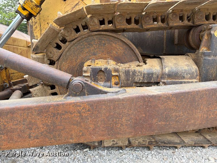 image for item FK3477 1971 Caterpillar D7 dozer