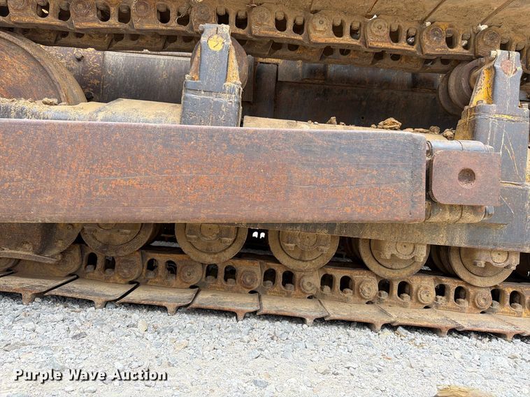 image for item FK3477 1971 Caterpillar D7 dozer