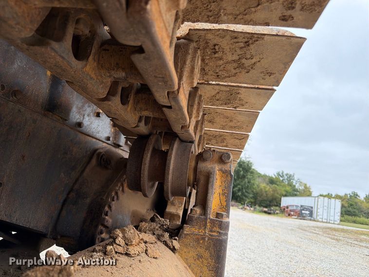 image for item FK3477 1971 Caterpillar D7 dozer