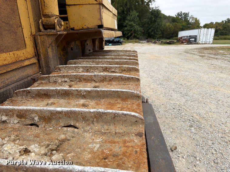 image for item FK3477 1971 Caterpillar D7 dozer