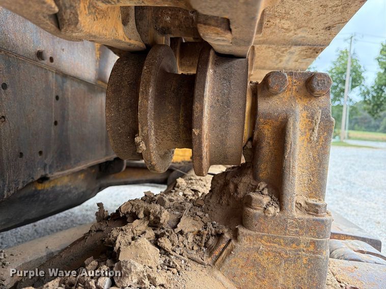 image for item FK3477 1971 Caterpillar D7 dozer