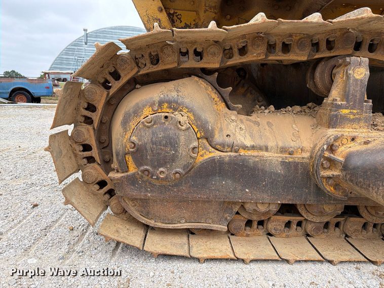 image for item FK3477 1971 Caterpillar D7 dozer