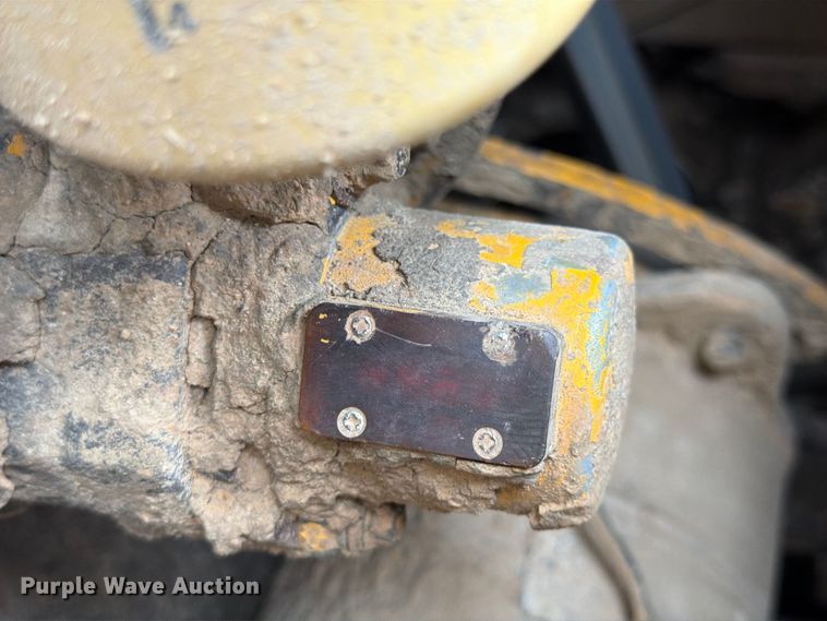 image for item FK3477 1971 Caterpillar D7 dozer