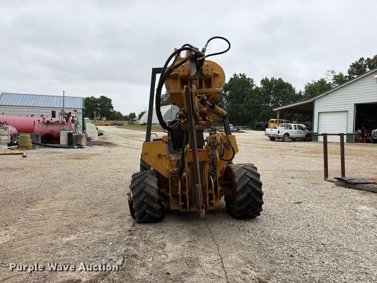 image for item FK3478 1996 Case 860 cable plow