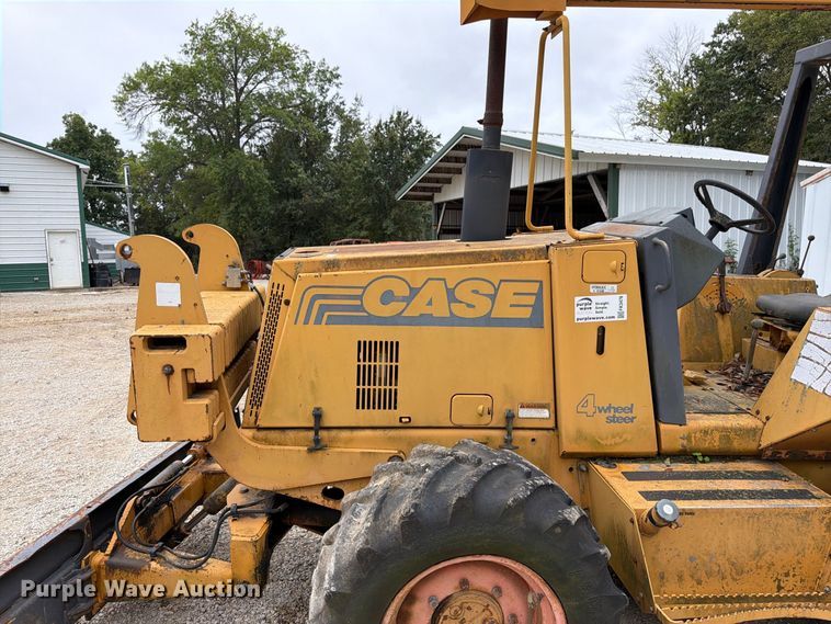 image for item FK3478 1996 Case 860 cable plow