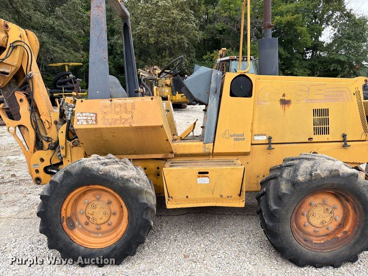 image for item FK3478 1996 Case 860 cable plow