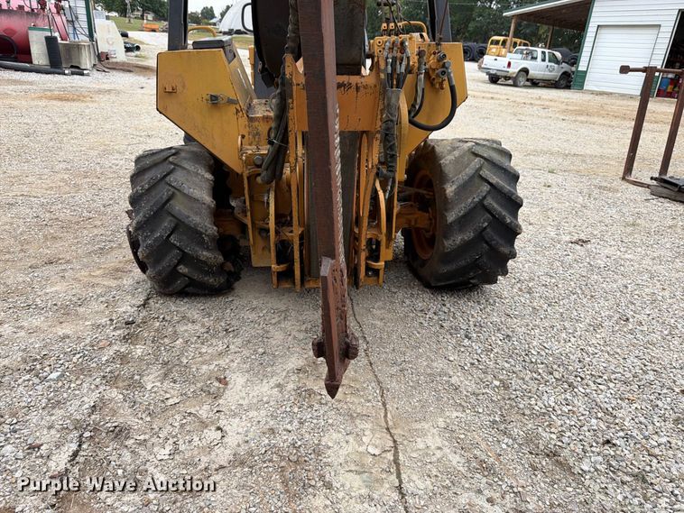image for item FK3478 1996 Case 860 cable plow