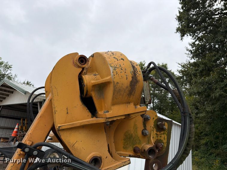 image for item FK3478 1996 Case 860 cable plow