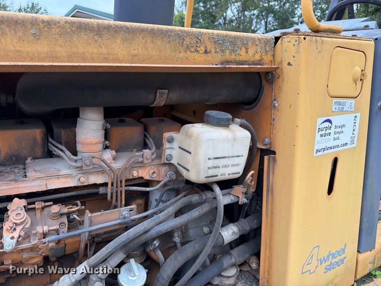 image for item FK3478 1996 Case 860 cable plow
