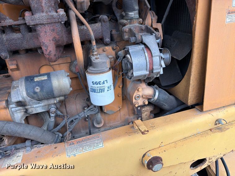 image for item FK3478 1996 Case 860 cable plow