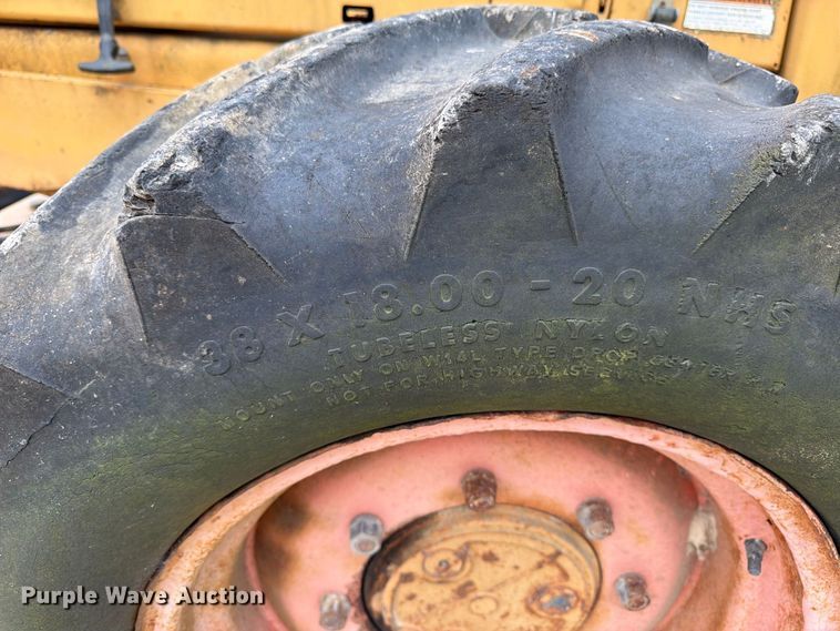 image for item FK3478 1996 Case 860 cable plow