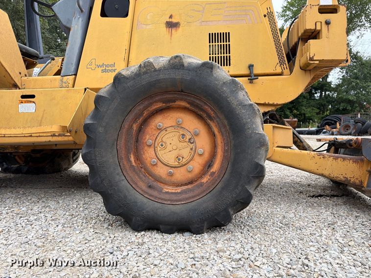 image for item FK3478 1996 Case 860 cable plow