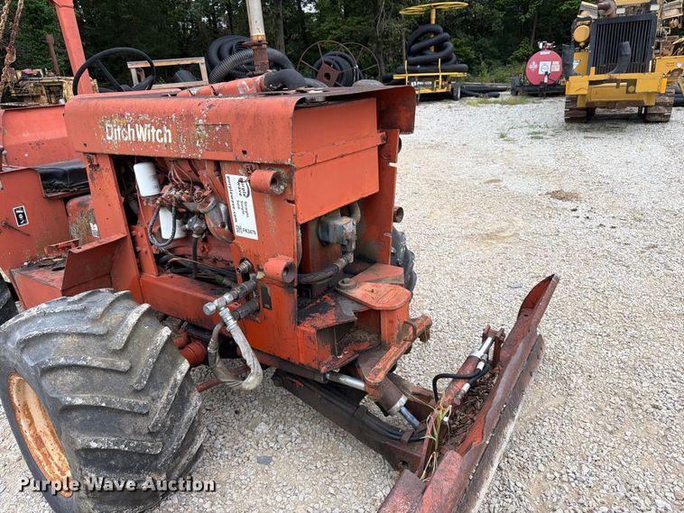 image for item FK3479 1978 Ditch Witch R40DD trencher
