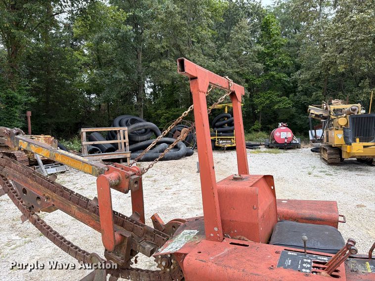 image for item FK3479 1978 Ditch Witch R40DD trencher