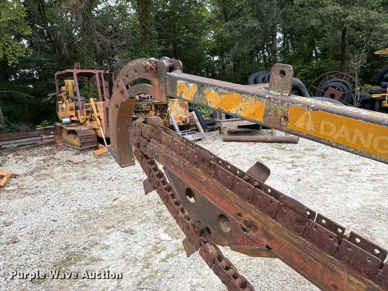 image for item FK3479 1978 Ditch Witch R40DD trencher
