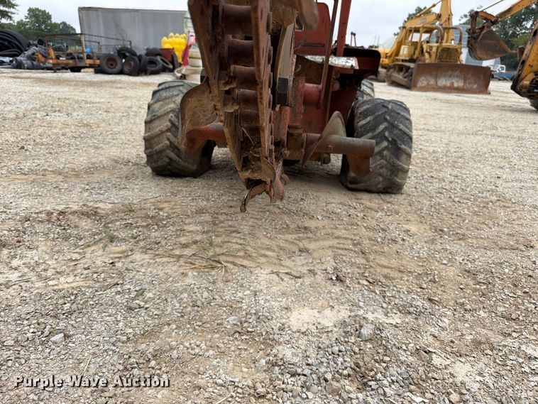 image for item FK3479 1978 Ditch Witch R40DD trencher