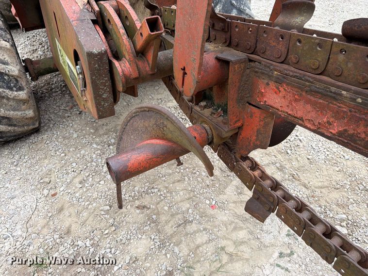 image for item FK3479 1978 Ditch Witch R40DD trencher