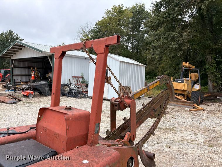 image for item FK3479 1978 Ditch Witch R40DD trencher