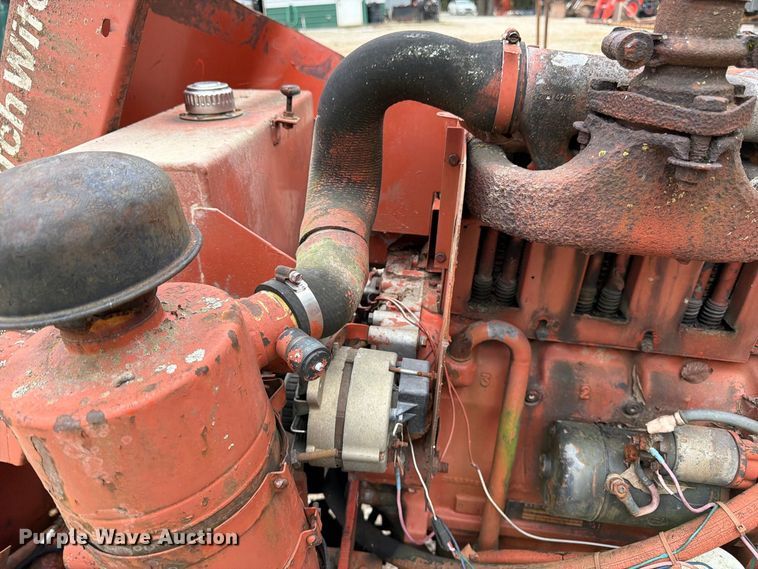 image for item FK3479 1978 Ditch Witch R40DD trencher