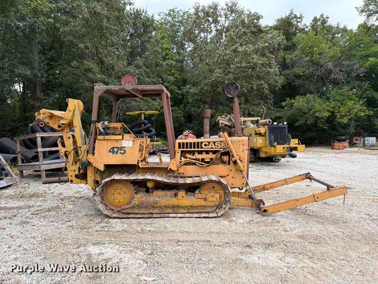 image for item FK3480 1973 Case 475 cable plow