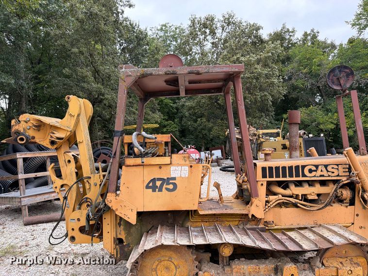 image for item FK3480 1973 Case 475 cable plow