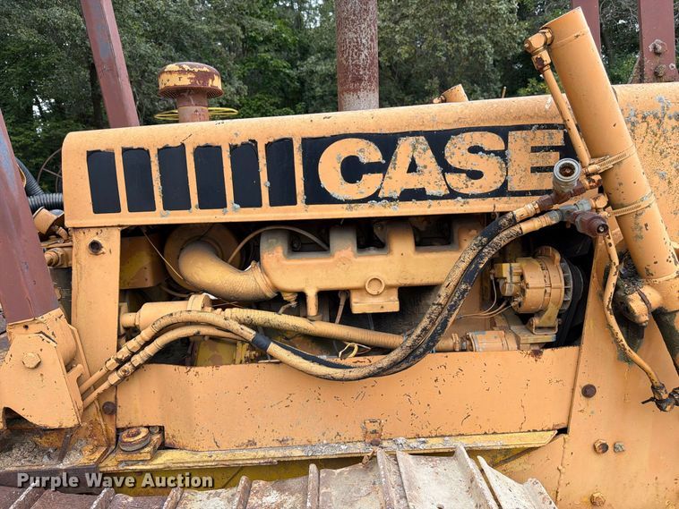 image for item FK3480 1973 Case 475 cable plow