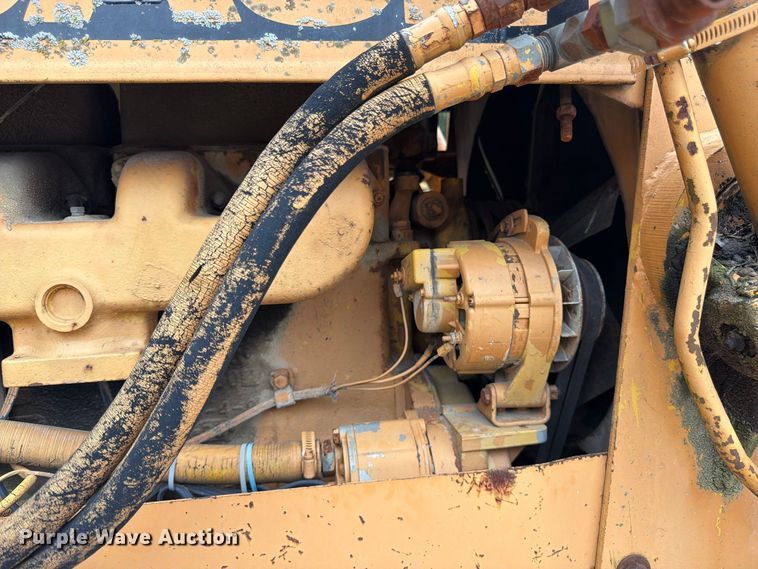 image for item FK3480 1973 Case 475 cable plow