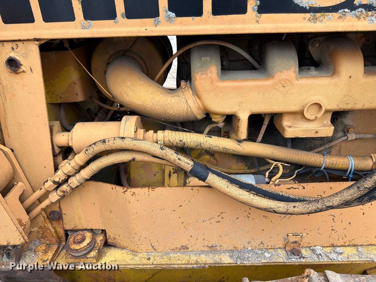 image for item FK3480 1973 Case 475 cable plow