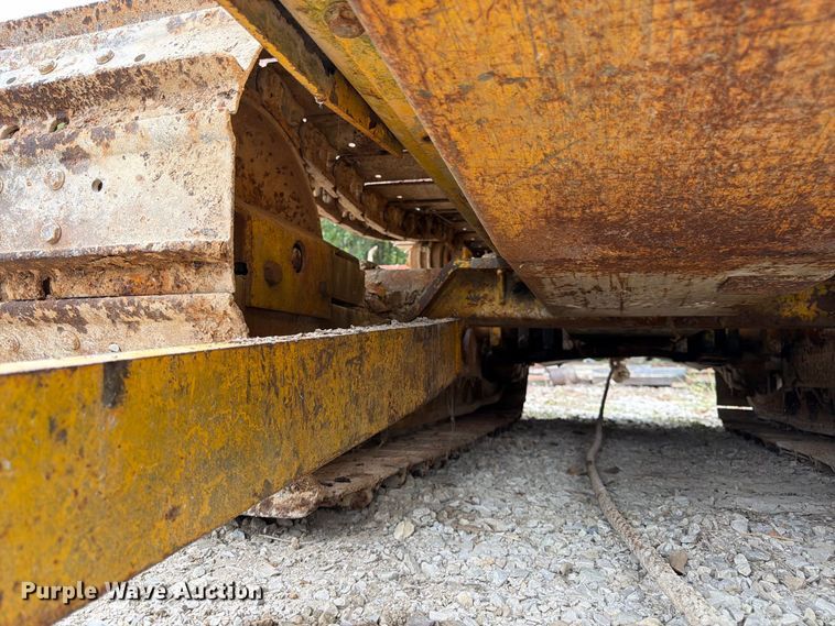image for item FK3480 1973 Case 475 cable plow