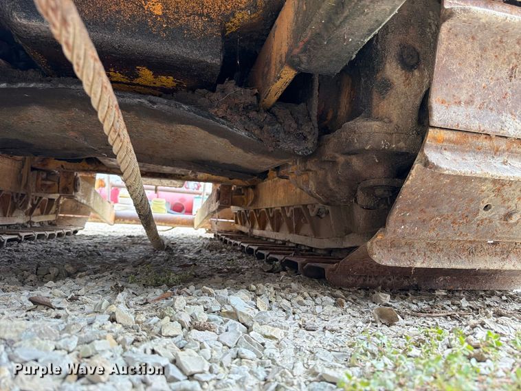 image for item FK3480 1973 Case 475 cable plow