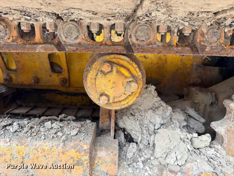 image for item FK3480 1973 Case 475 cable plow