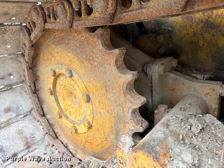 image for item FK3480 1973 Case 475 cable plow